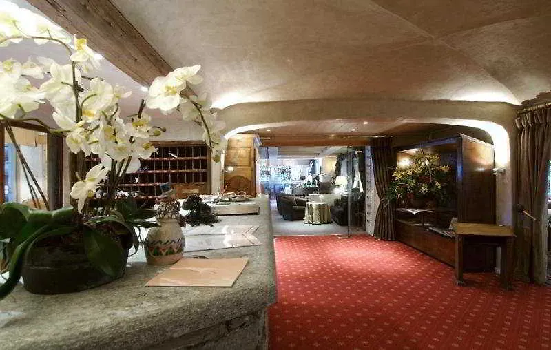 Hotel Des Neiges Courchevel 4*,  France
